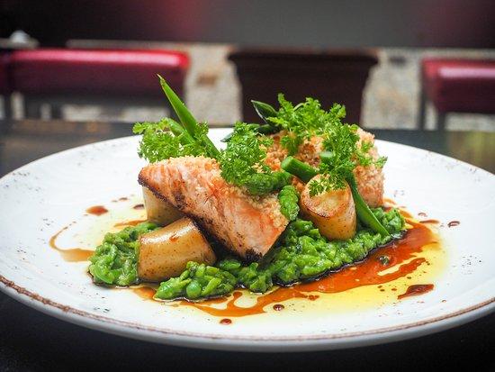 Pig 'N' Whistle Queen Street